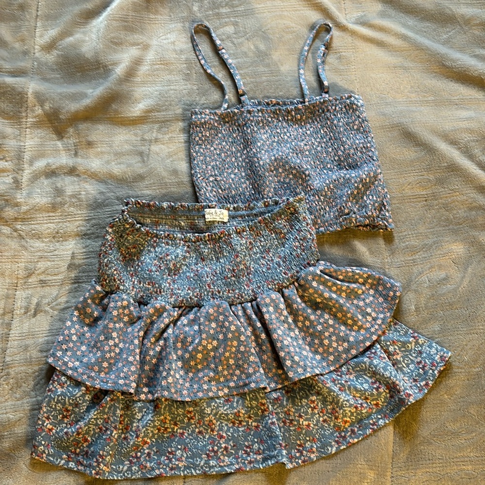 Matching set with dress and skirt